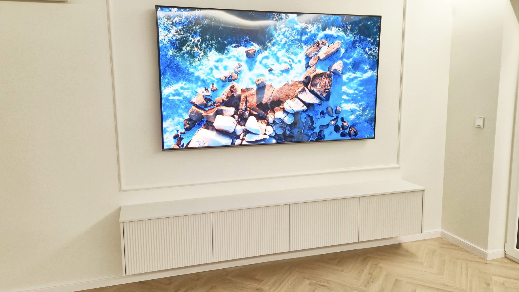 Meble RTV / salon na wymiar Domart